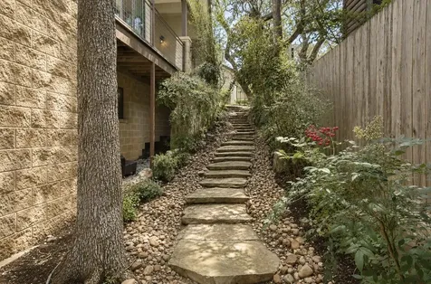 745 Lookout Drive Lakehills TX 78063