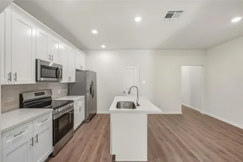 708 West Dallas Street Conroe TX 77301