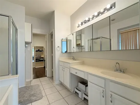 1031 Norfolk Drive Pearland TX 77584