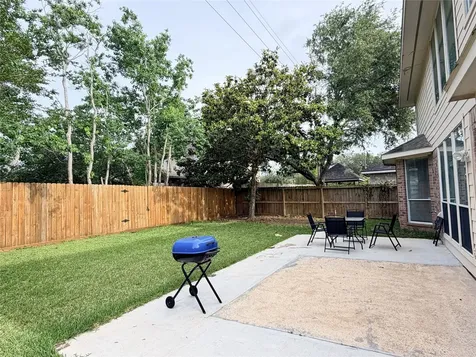 1031 Norfolk Drive Pearland TX 77584