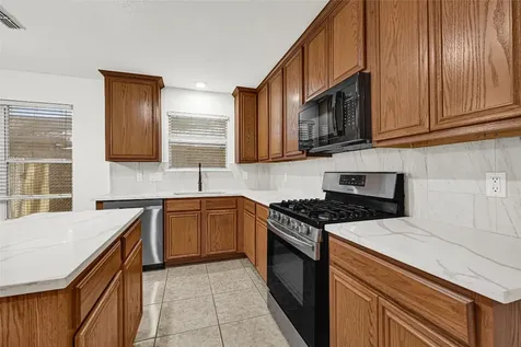 15911 Breanna Lane Houston TX 77049