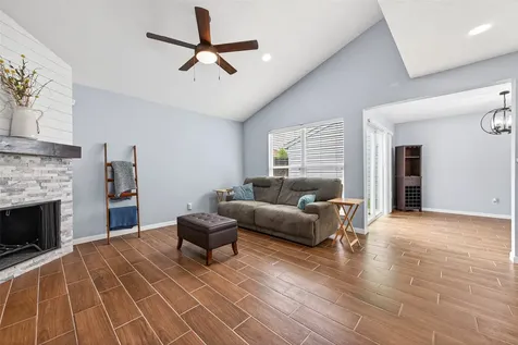 10254 Sunwood Drive Houston TX 77041
