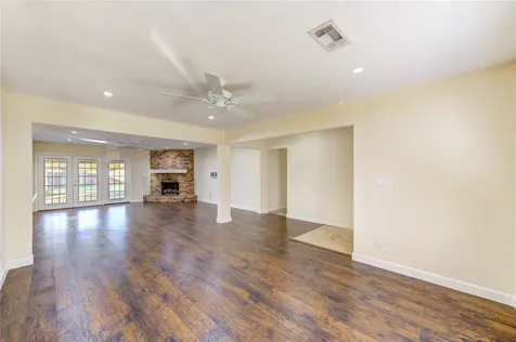 8826 Rowan Lane Houston TX 77036