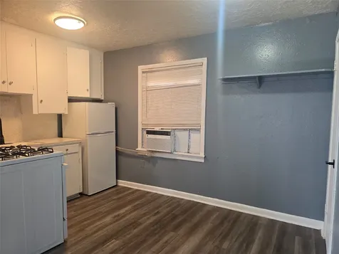 5105 Timothy Street 4 Texas City TX 77591