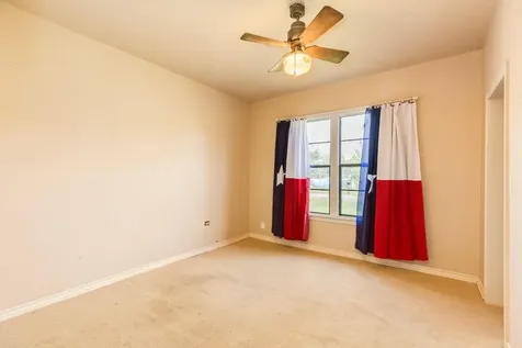 404 Chestnut Street Brazoria TX 77422