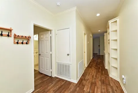 12800 Melville Drive 106a Montgomery TX 77356