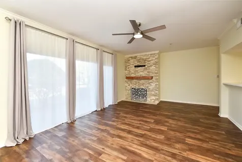 12800 Melville Drive 106a Montgomery TX 77356
