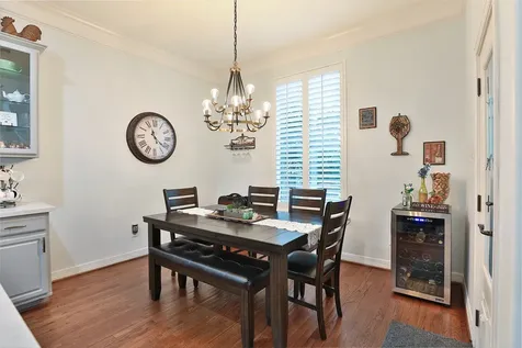 827 Garden Trace Lane Houston TX 77018