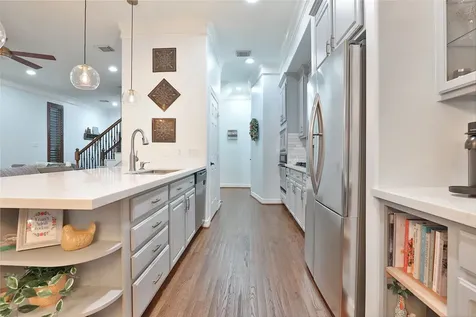 827 Garden Trace Lane Houston TX 77018