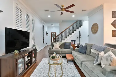 827 Garden Trace Lane Houston TX 77018