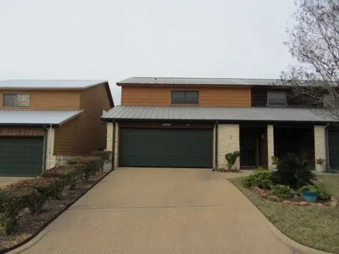 1914 20th Street Huntsville TX 77340