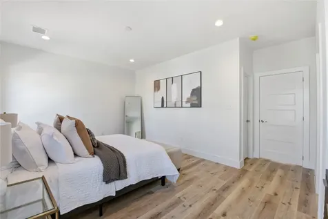 11917 N Hoa Sen Circle Houston TX 77072