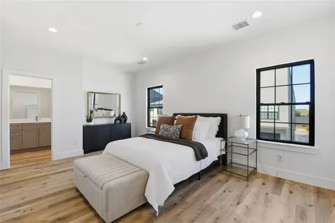 11917 N Hoa Sen Circle Houston TX 77072
