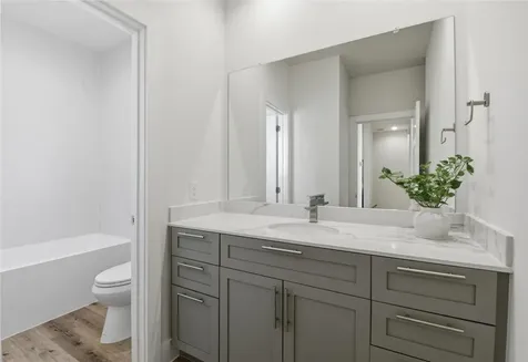11917 N Hoa Sen Circle Houston TX 77072