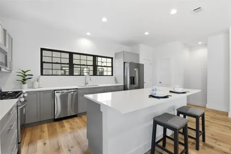 11917 N Hoa Sen Circle Houston TX 77072