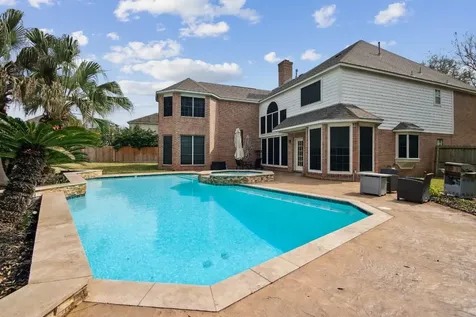 4218 Lakecrest Drive Missouri City TX 77459