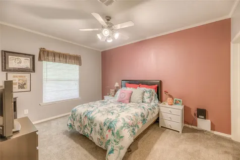 300 & 301 Tortuga Way Point Blank TX 77364