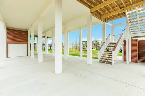 13010 Buccaneer Parkway Freeport TX 77541