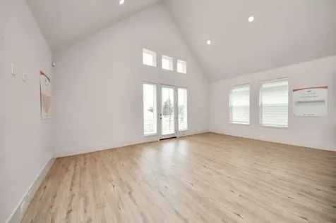 1042 Homer Street Houston TX 77091