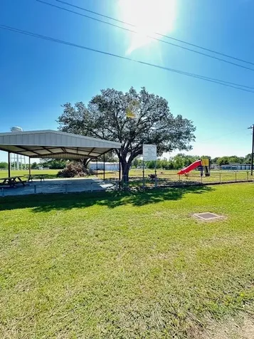 0000 6th Street Rock Island TX 77470