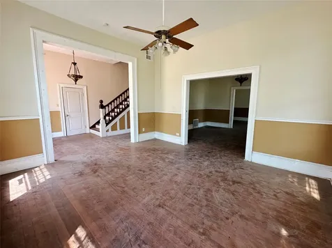 100 W Stockbridge Street Eagle Lake TX 77434