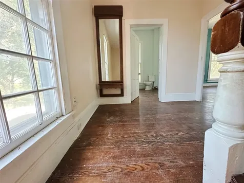 100 W Stockbridge Street Eagle Lake TX 77434