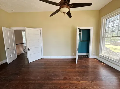 100 W Stockbridge Street Eagle Lake TX 77434