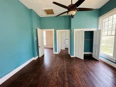 100 W Stockbridge Street Eagle Lake TX 77434