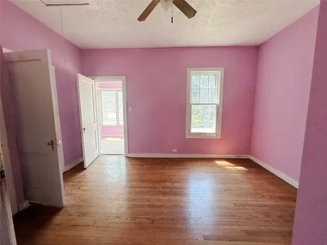 100 W Stockbridge Street Eagle Lake TX 77434