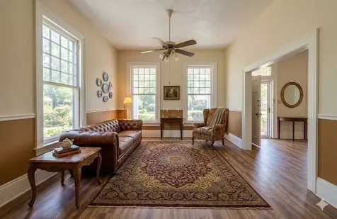 100 W Stockbridge Street Eagle Lake TX 77434