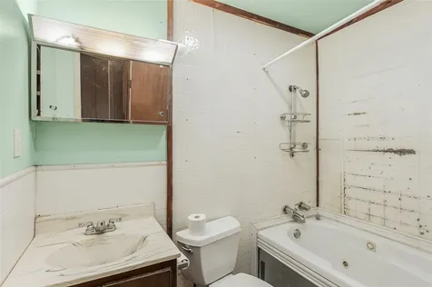 103 Leaning Oaks Street Somerville TX 77879
