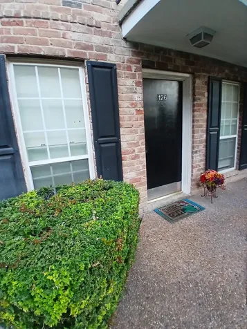 6410 Del Monte Drive 126 Houston TX 77057