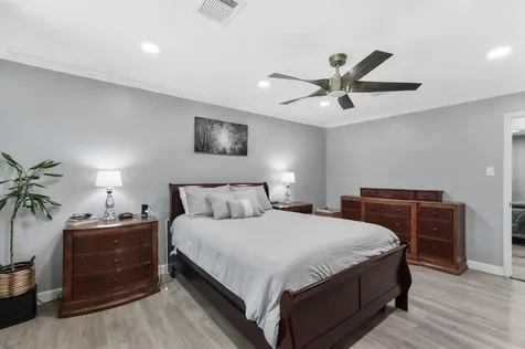 1441 Bingle Road Spring Valley Village TX 77055