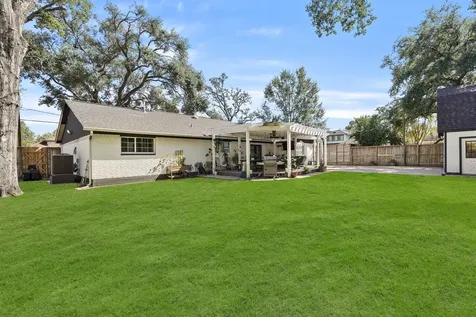 1441 Bingle Road Spring Valley Village TX 77055