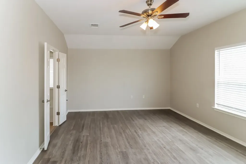 5608 Kleberg Trail Austin TX 78747