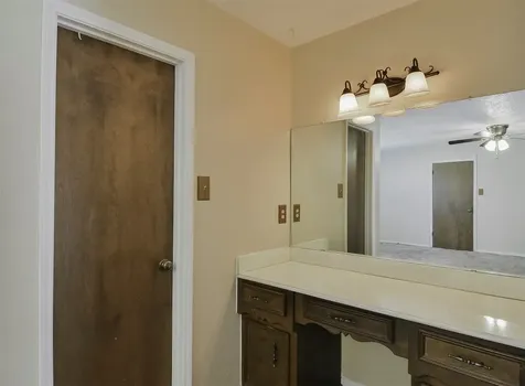 13915 Roundstone Lane Houston TX 77015