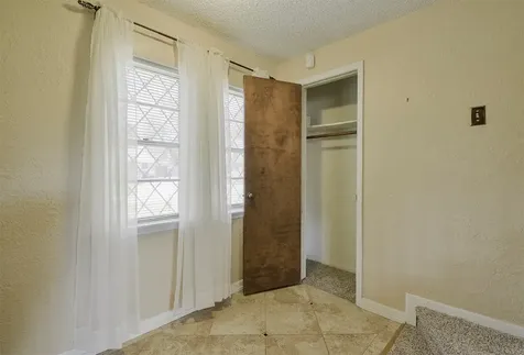 13915 Roundstone Lane Houston TX 77015