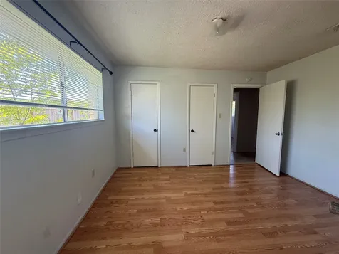 514 W Castle Harbour Drive Friendswood TX 77546