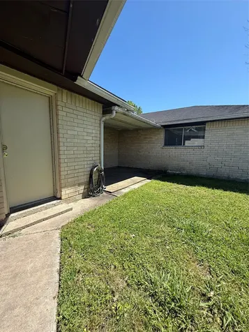 514 W Castle Harbour Drive Friendswood TX 77546