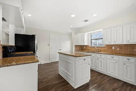 13315 Jean La Fitte Crosby TX 77532