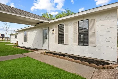 13315 Jean La Fitte Crosby TX 77532