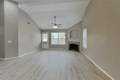 6011 Baldwin Elm Street Richmond TX 77407