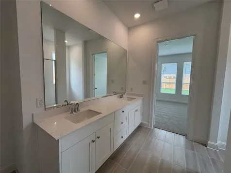 9203 Boardwalk Shore Drive Baytown TX 77521
