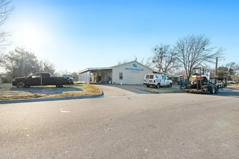 217 W Hill Street Navasota TX 77868