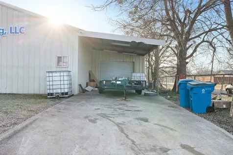 217 W Hill Street Navasota TX 77868