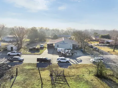 217 W Hill Street Navasota TX 77868