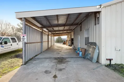 217 W Hill Street Navasota TX 77868