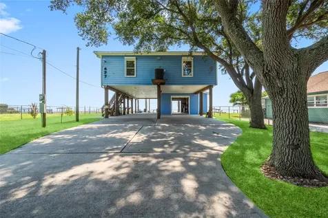 427 2nd Street San Leon TX 77539