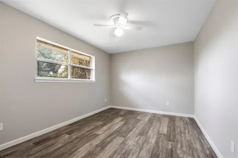 9627 N Glenwood Forest Drive Houston TX 77078