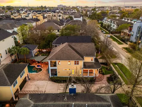 1412 W 24th Street Houston TX 77008